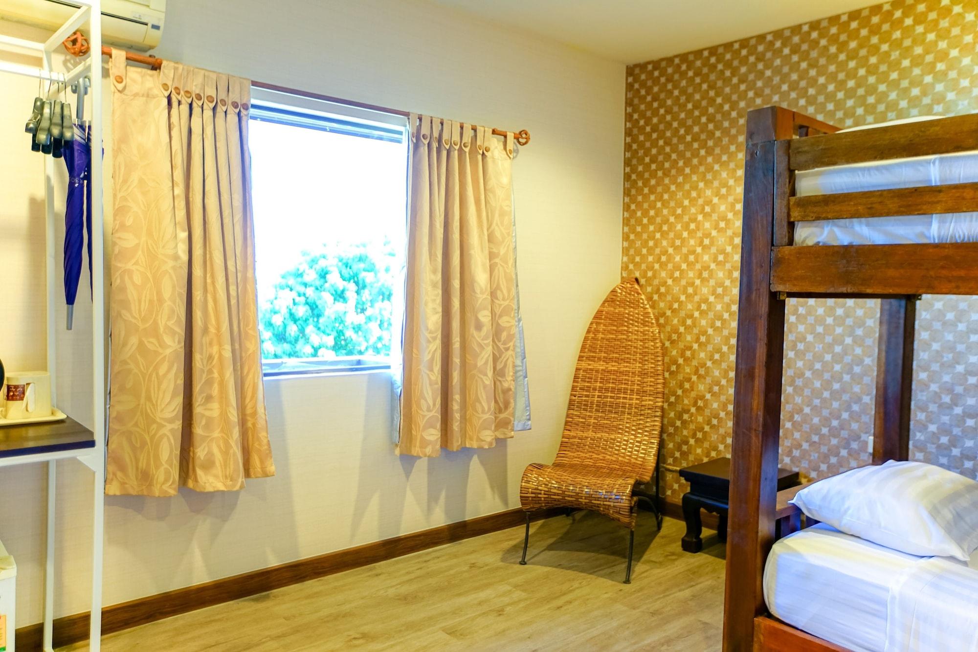 Parasol Inn Chiang Mai Old City Hotel Exteriör bild